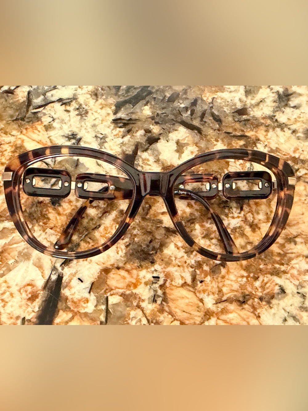 GUESS Tortoiseshell Oversized Square Eyeglass Frames RX *Frame Only*